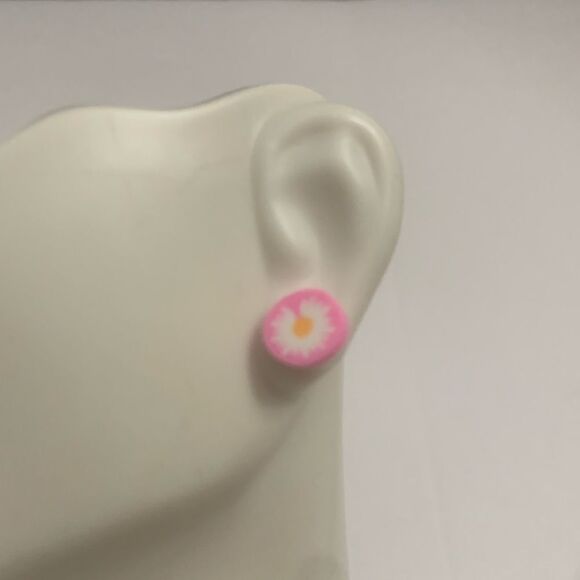 Star Fruit Stud Earrings - Picture 1 of 1